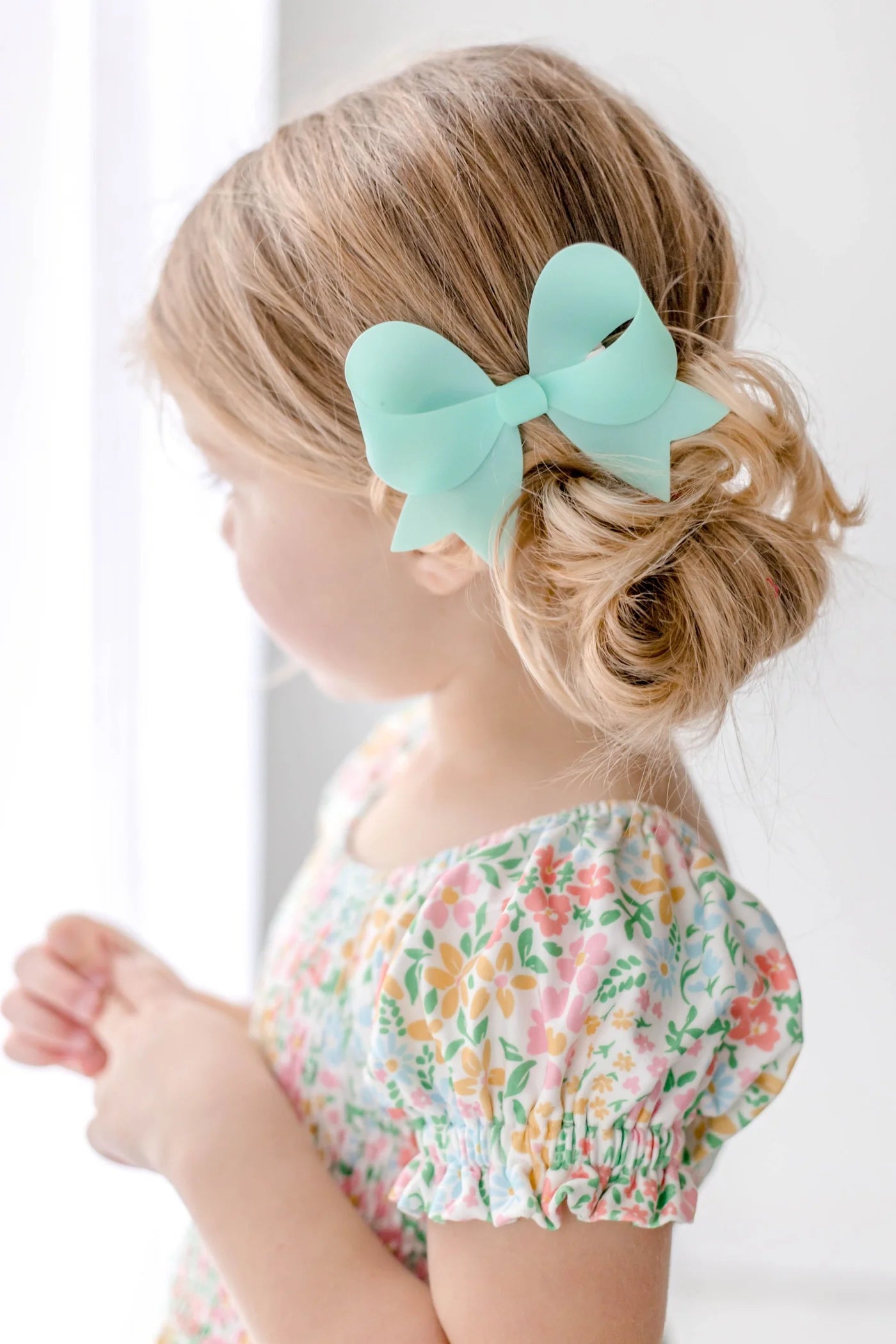 Jelly Bow Clip
